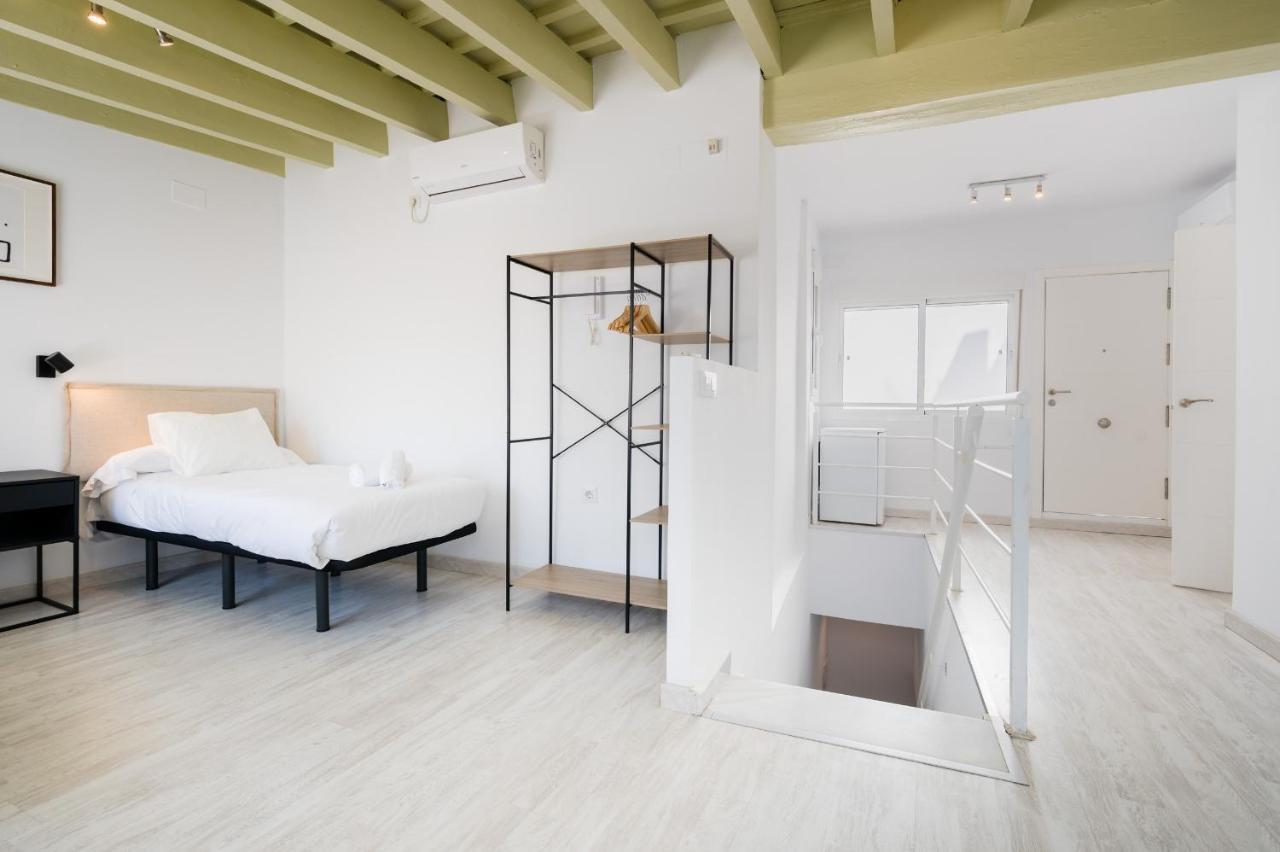 Appartamento Duplex With Terrace- 2bd 2bth- Arenal Siviglia
